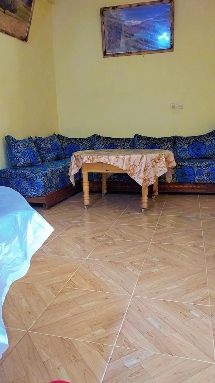 Gite Dayet Chiker Taza Buitenkant foto